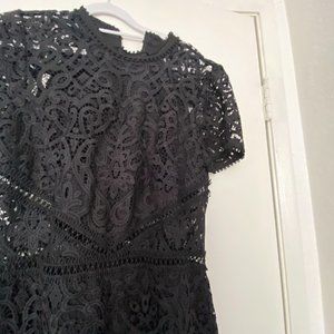 Monique Lhuillier Black Lace Dress (Size 10, Midi Length)